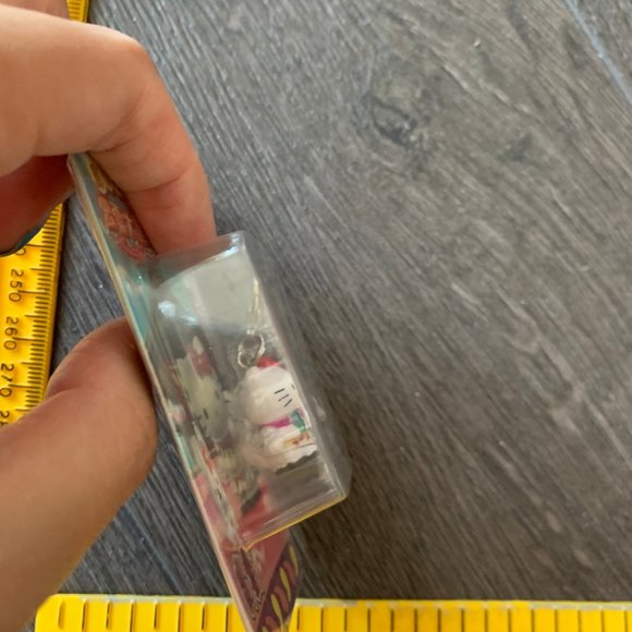 2006 HELLO KITTY CELL PHONE CHARM - Picture 6 of 7